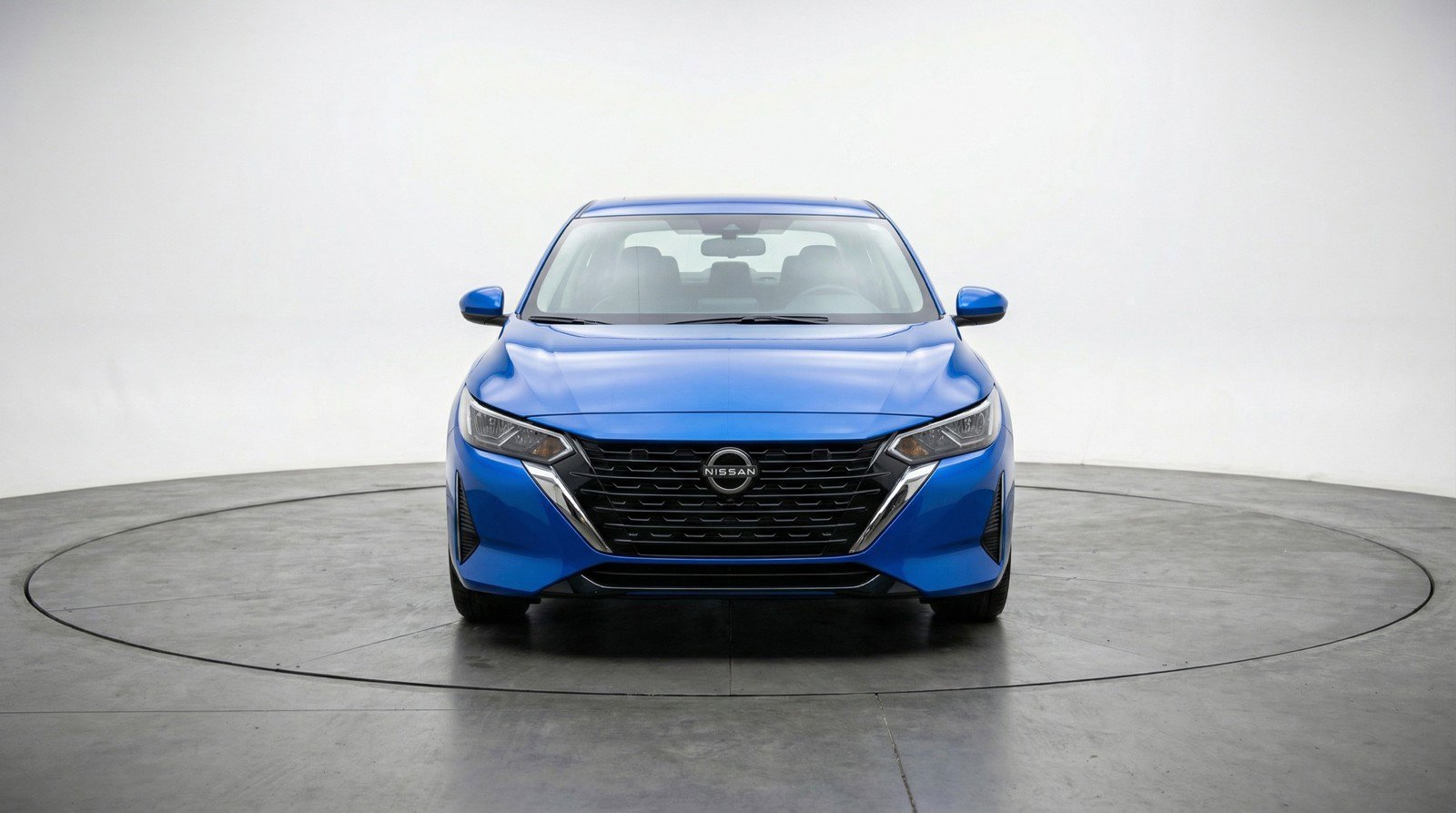 Used 2025 Nissan Sentra SV FWD image 2