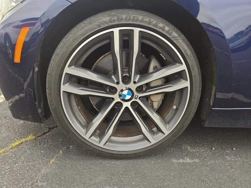 Used 2018 BMW 340i Sedan RWD image 2