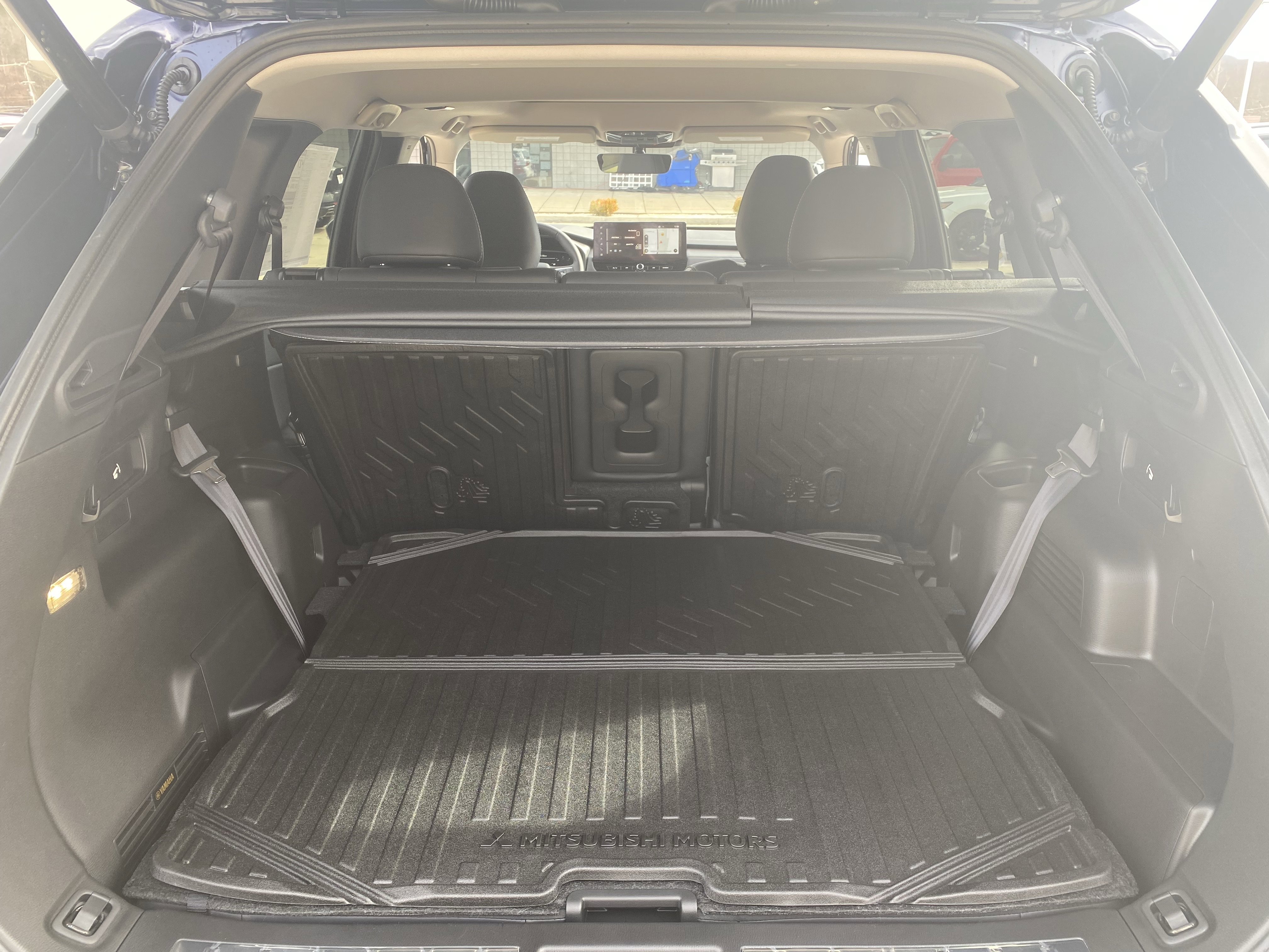 New 2026 Mitsubishi Outlander SE image 28