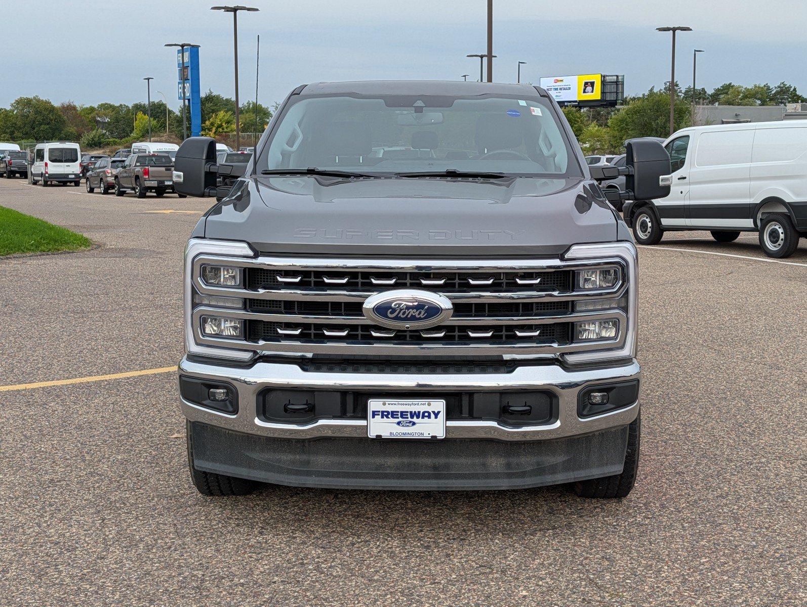 Used 2026 Ford F350 Lariat AWD/4WD image 8