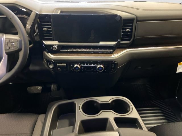 New 2026 GMC Sierra 1500 SLE image 12