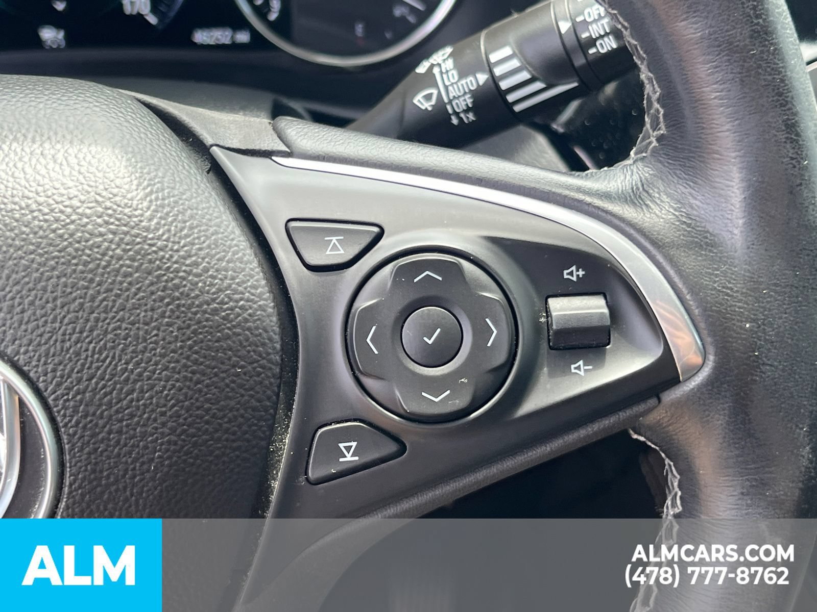 Used 2019 Buick Envision Premium w/ Driver Confidence Package AWD/4WD image 34