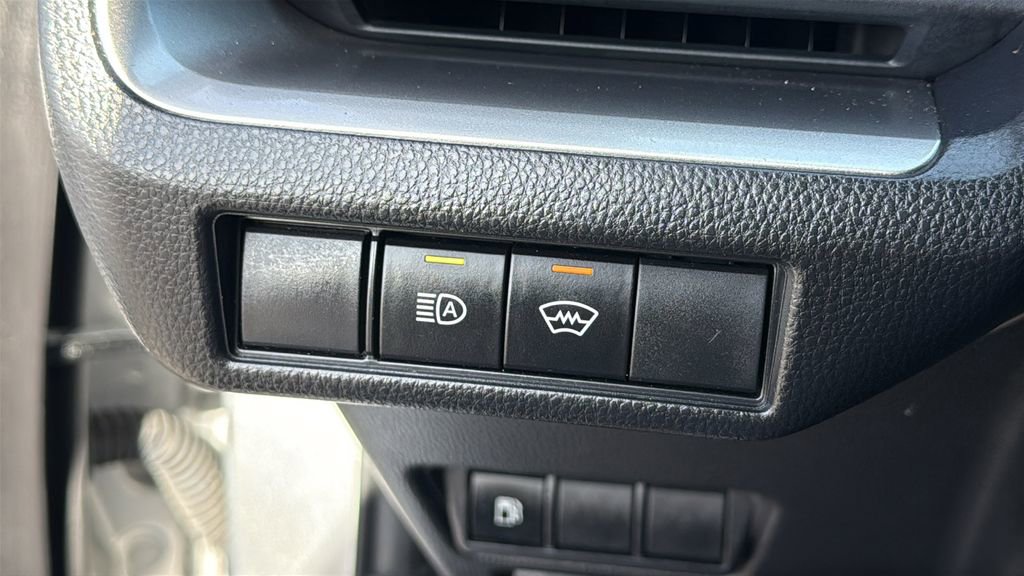 Used 2024 Toyota Prius LE image 33