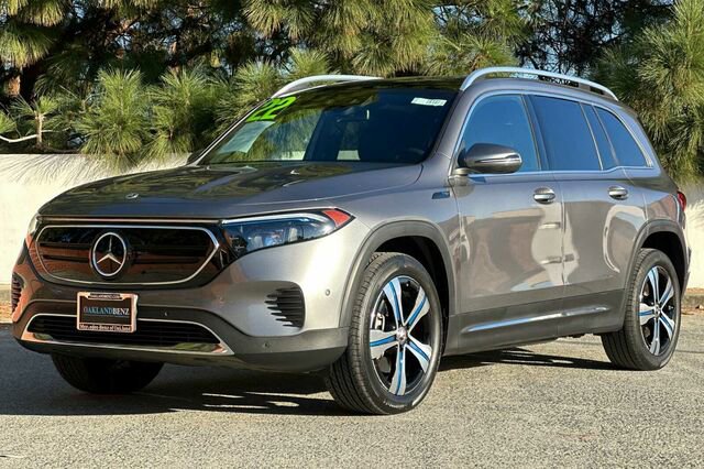 Certified 2022 Mercedes-Benz EQB 350 4MATIC image 8