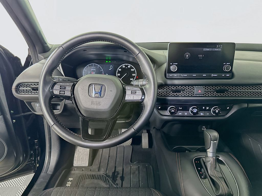 Certified 2025 Honda HR-V Sport image 19