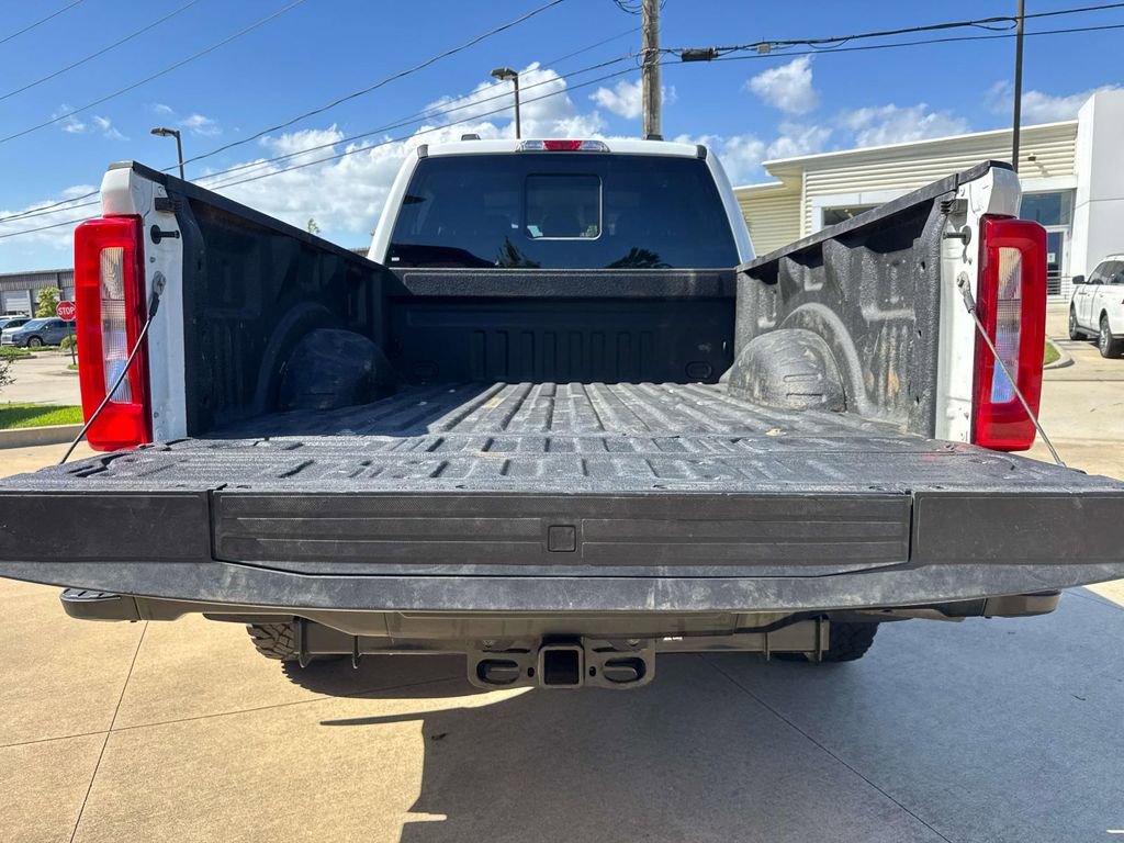 Certified 2025 Ford F250 XL w/ XL Off-Road Package AWD/4WD image 12