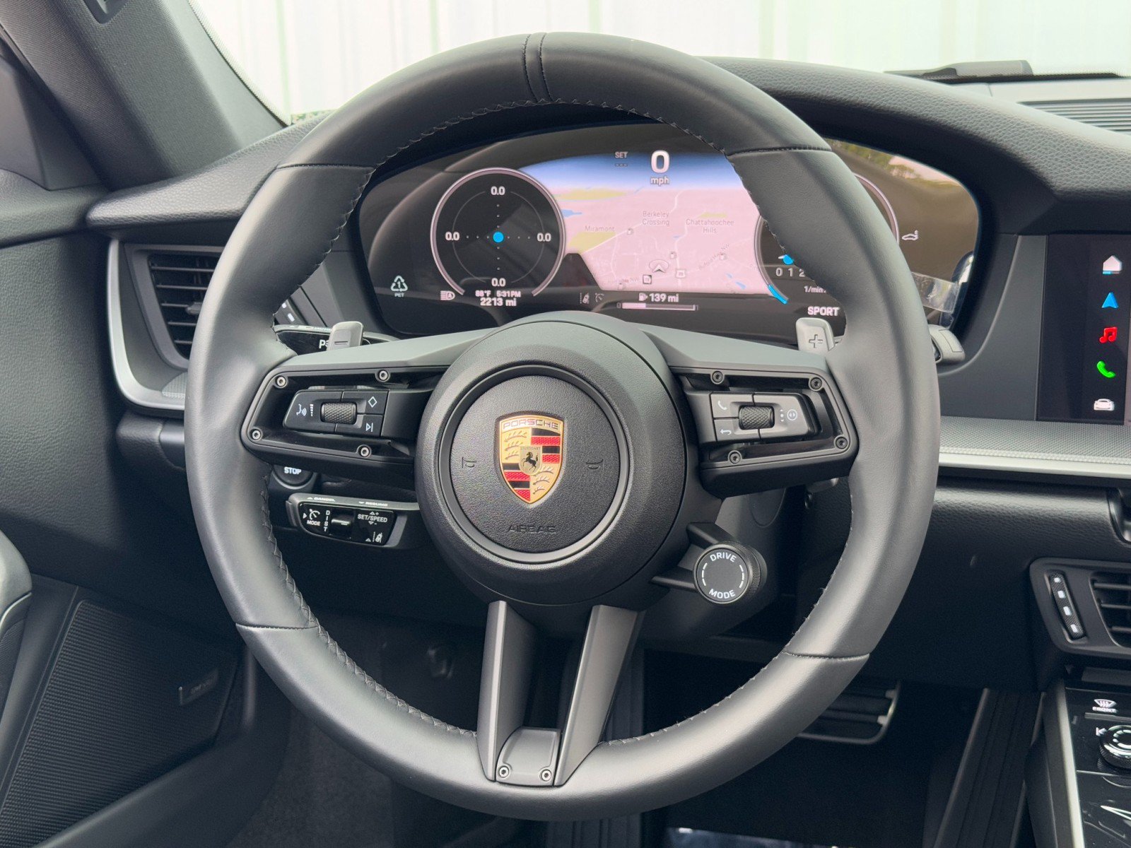Used 2025 Porsche 911 Carrera RWD image 23