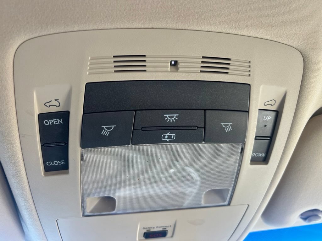 Used 2013 Lexus RX 450h AWD w/ Navigation Pkg image 28
