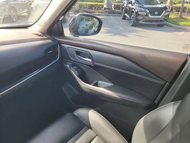 Certified 2023 Nissan Rogue SL w/ SL Premium Package FWD image 19