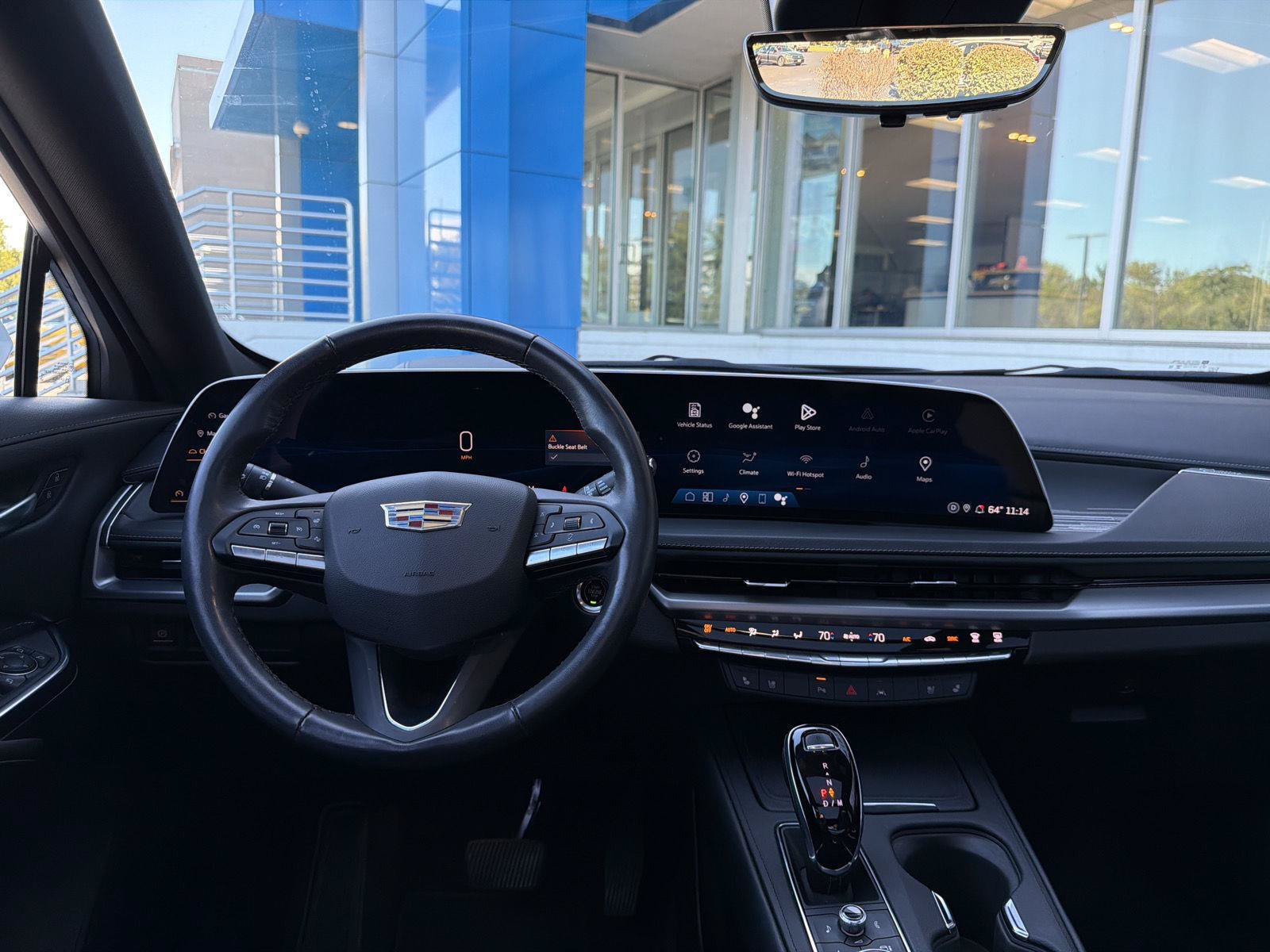 Used 2024 Cadillac XT4 Premium Luxury w/ Technology Package AWD/4WD image 18