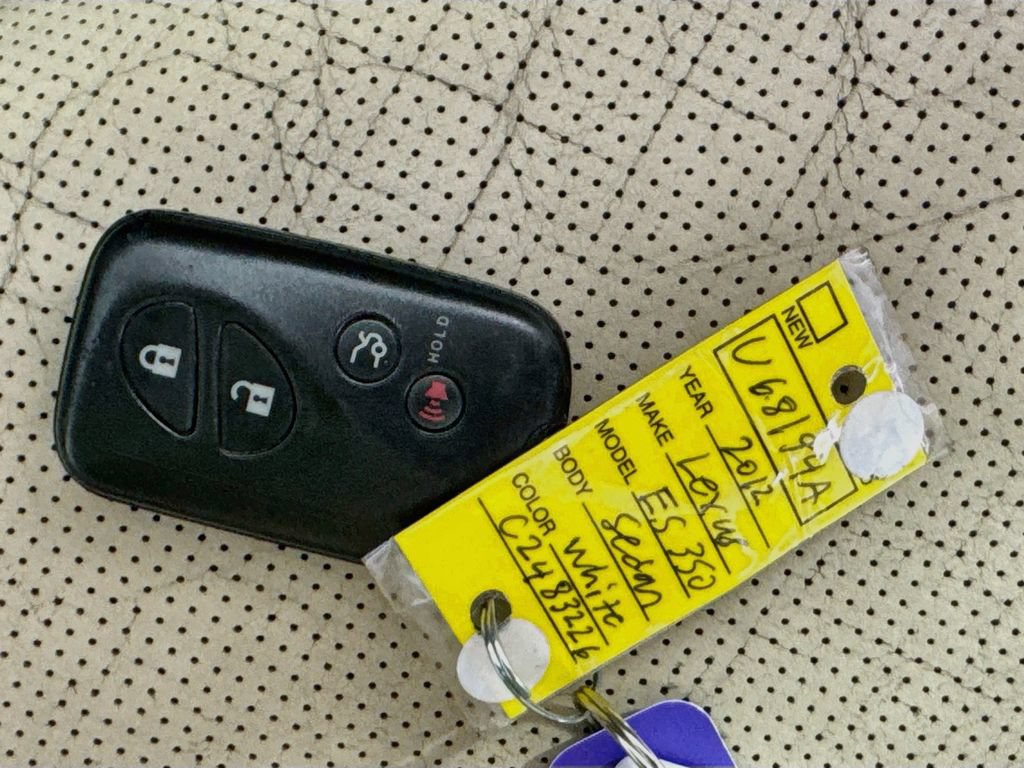 Used 2012 Lexus ES 350 FWD image 36