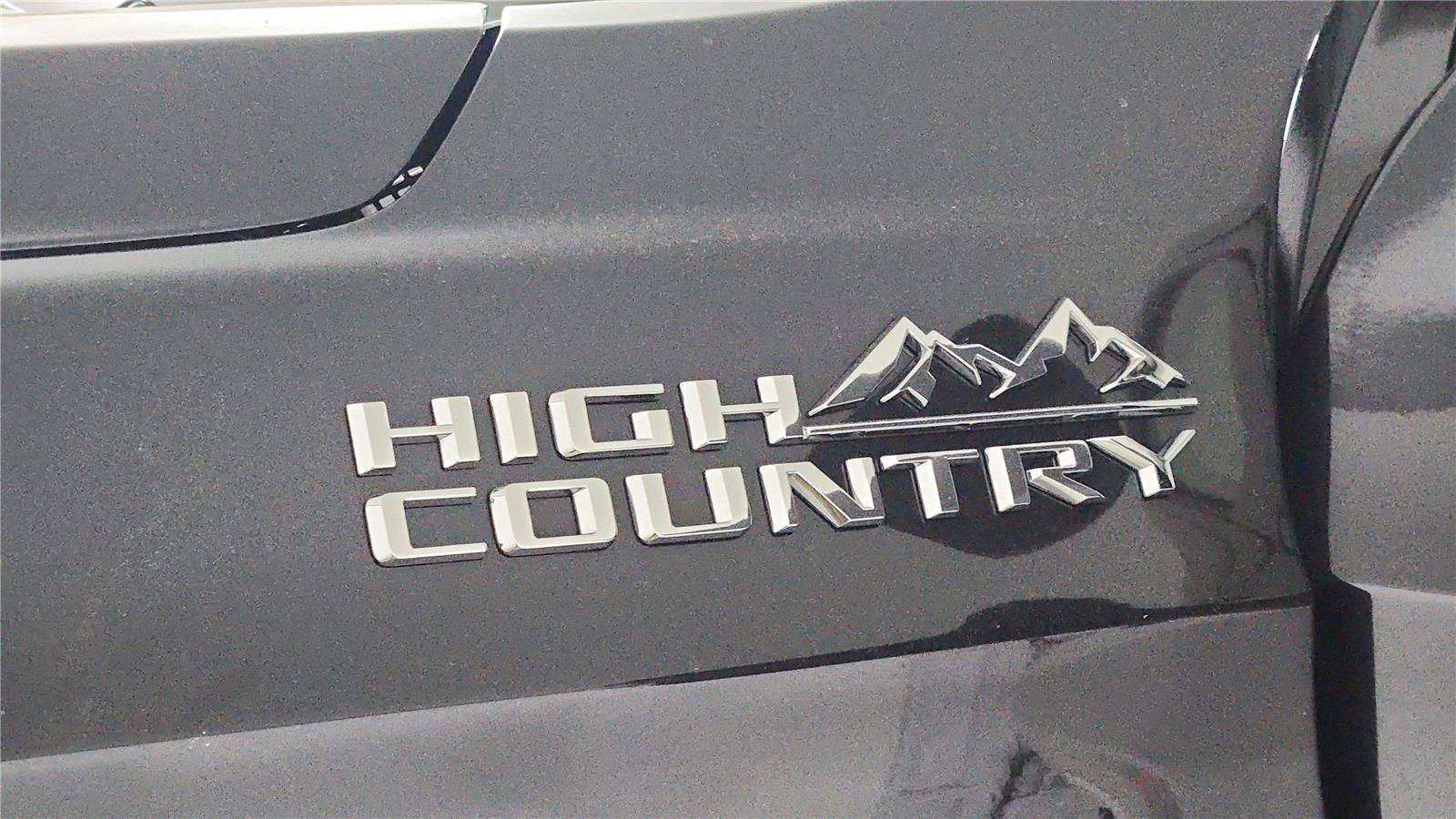 New 2026 Chevrolet Tahoe High Country AWD/4WD image 9