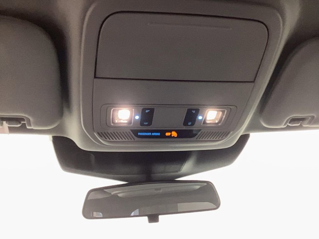 Used 2023 Ford Explorer XLT image 30