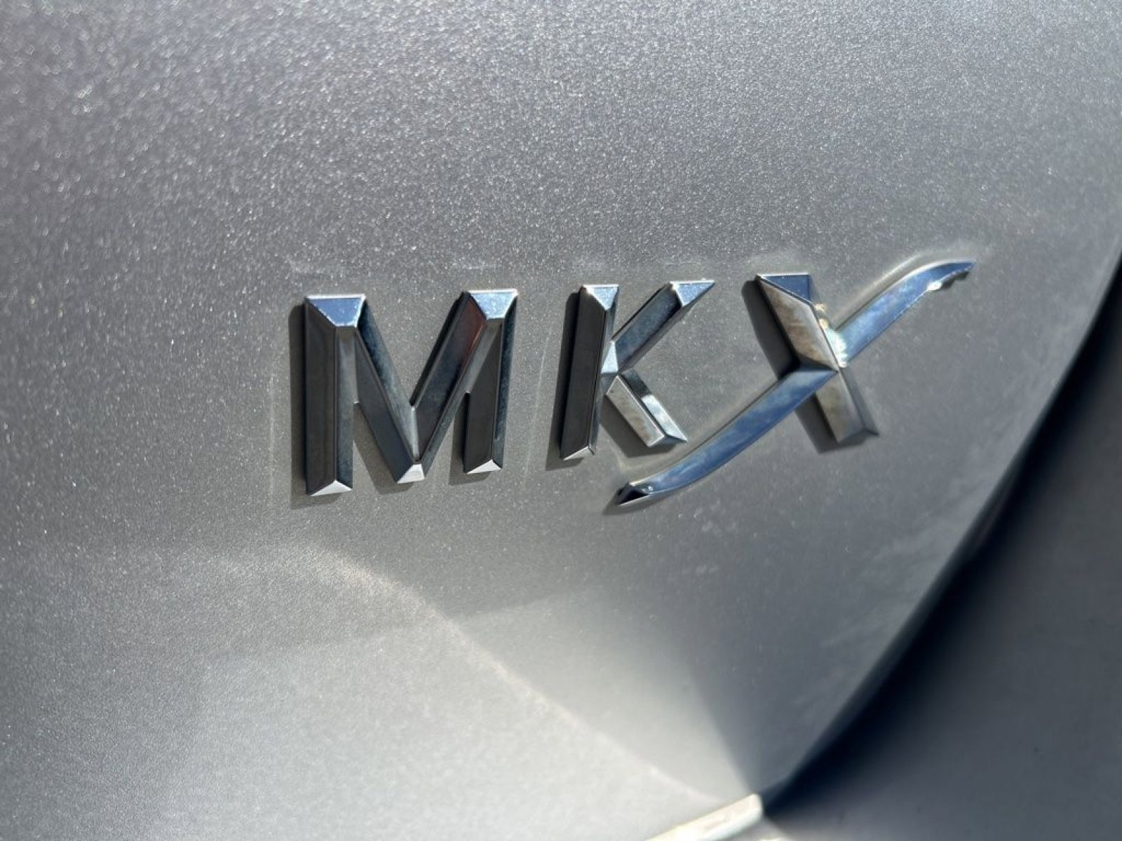 Used 2013 Lincoln MKX FWD image 6