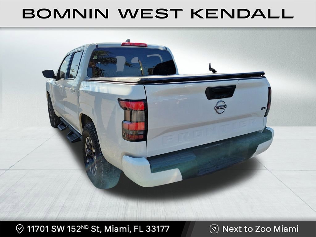Used 2022 Nissan Frontier SV image 3