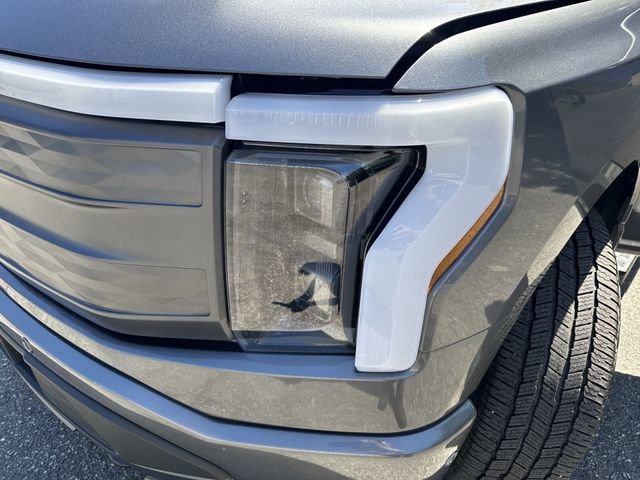 Used 2022 Ford F150 Lightning Lariat w/ Equipment Group 511A High AWD/4WD image 32