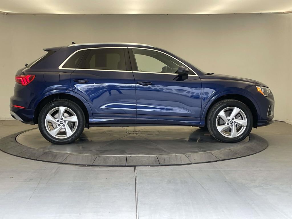 Certified 2022 Audi Q3 2.0T Premium w/ Convenience Package image 8