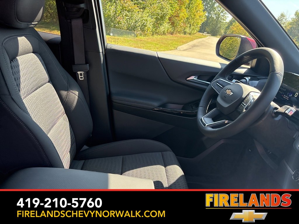 New 2026 Chevrolet Equinox LT w/ LPO, Floor Liner Package image 29