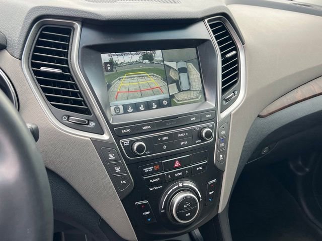 Used 2019 Hyundai Santa Fe XL AWD/4WD image 23