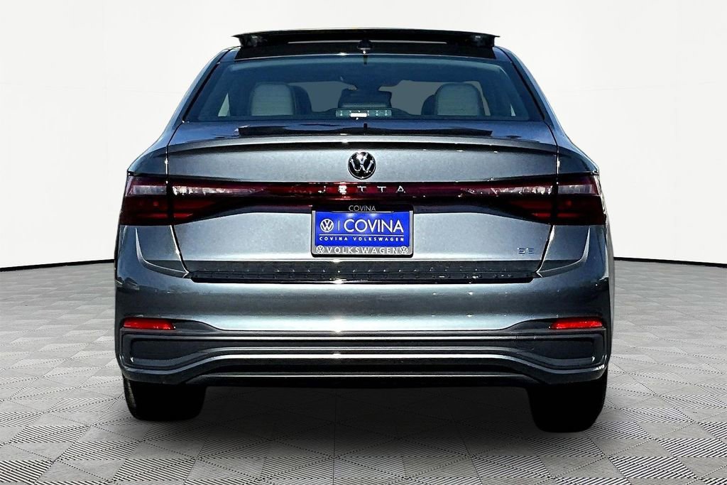 New 2026 Volkswagen Jetta SE image 5