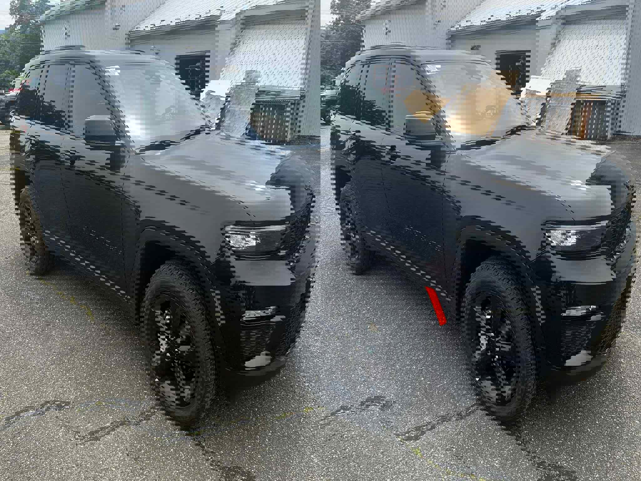 New 2025 Jeep Grand Cherokee Limited image 4