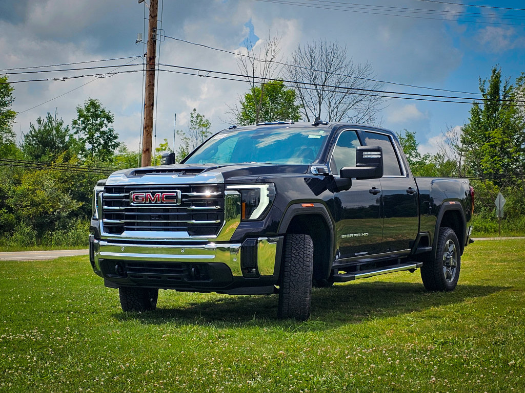New 2026 GMC Sierra 2500 SLE w/ SLE Value Package; AWD/4WD image 9