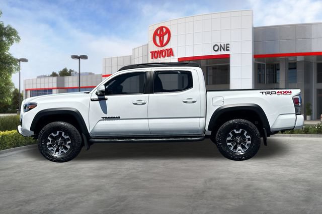 Certified 2023 Toyota Tacoma TRD Off-Road w/ Technology Package AWD/4WD image 9