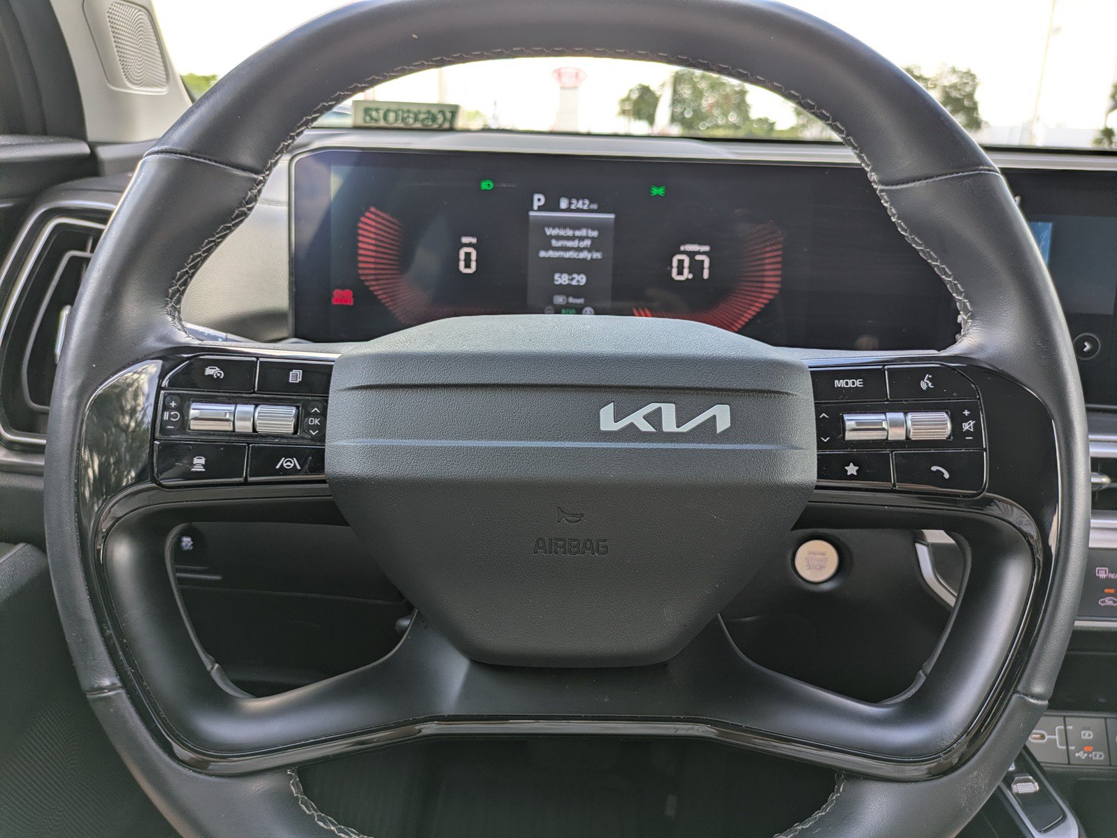 Certified 2026 Kia Sorento S w/ S Panoramic Sunroof Package FWD image 22