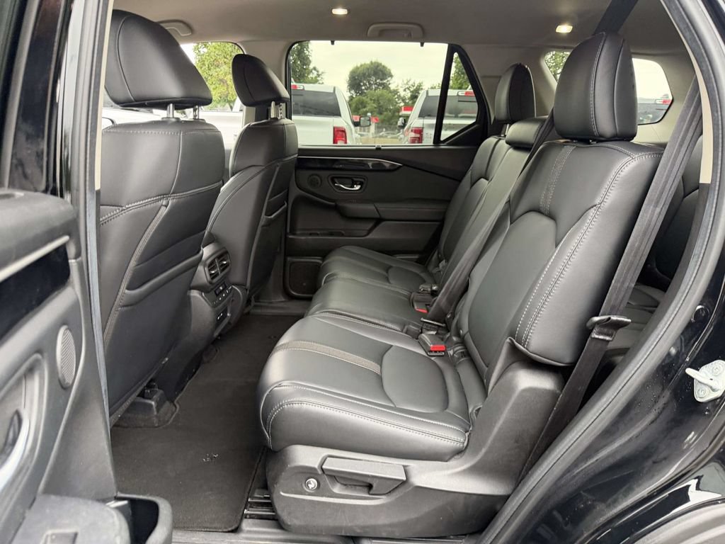Used 2024 Honda Pilot EX-L image 19