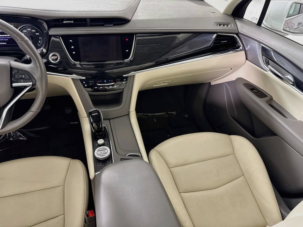 Used 2020 Cadillac XT6 Premium Luxury AWD/4WD image 28