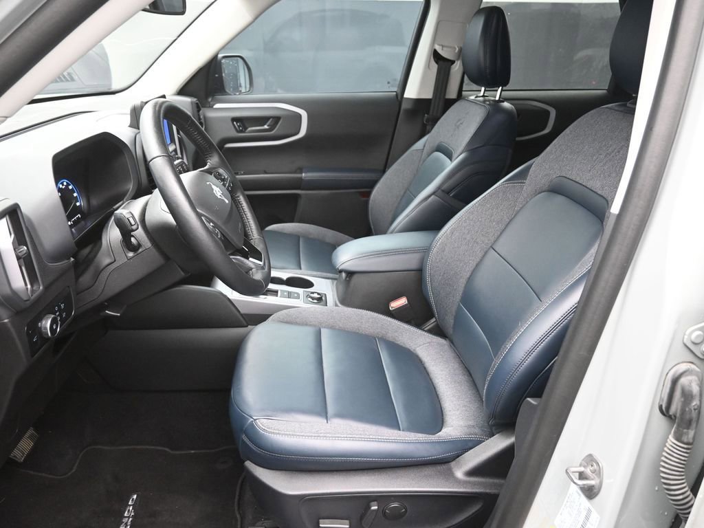 Used 2023 Ford Bronco Sport Outer Banks w/ Tech Package image 19