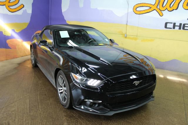 Used 2015 Ford Mustang Premium image 2