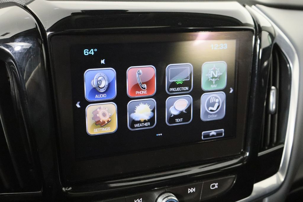 Used 2018 Chevrolet Traverse Premier w/ Driver Confidence II Package image 32