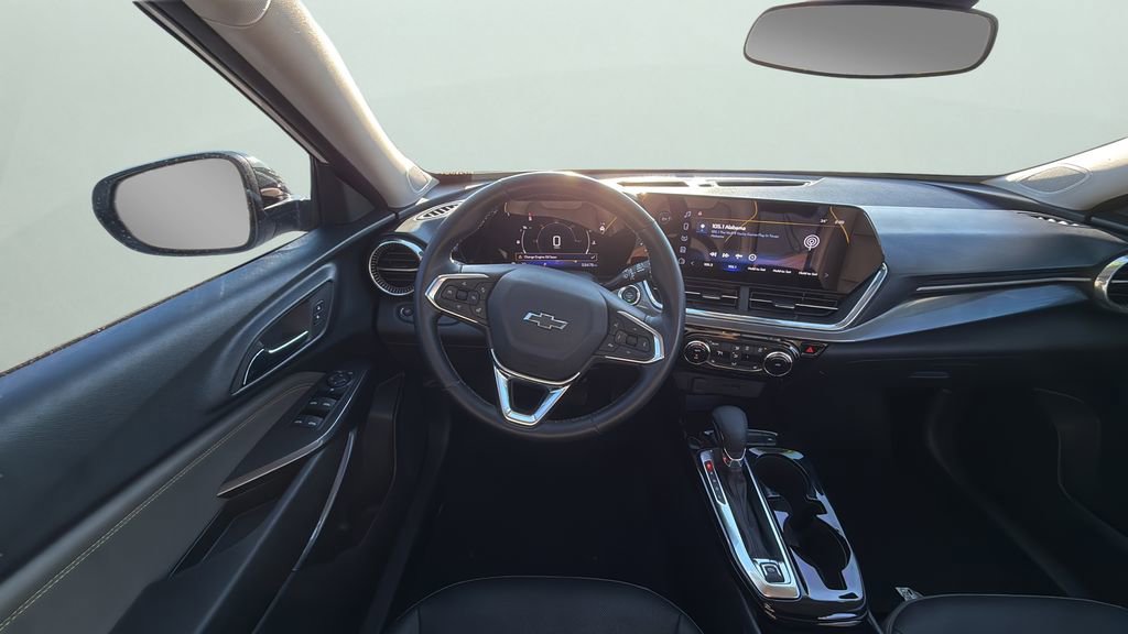 Used 2024 Chevrolet Trax ACTIV image 22