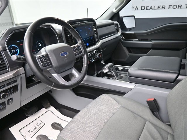 Used 2023 Ford F150 Lightning XLT image 18