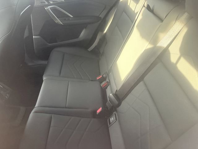 Used 2025 BMW X2 M35i image 9