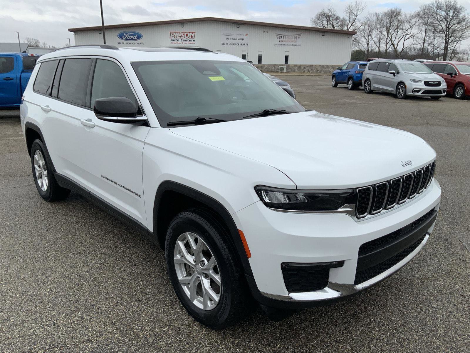 Used 2023 Jeep Grand Cherokee L Limited image 2