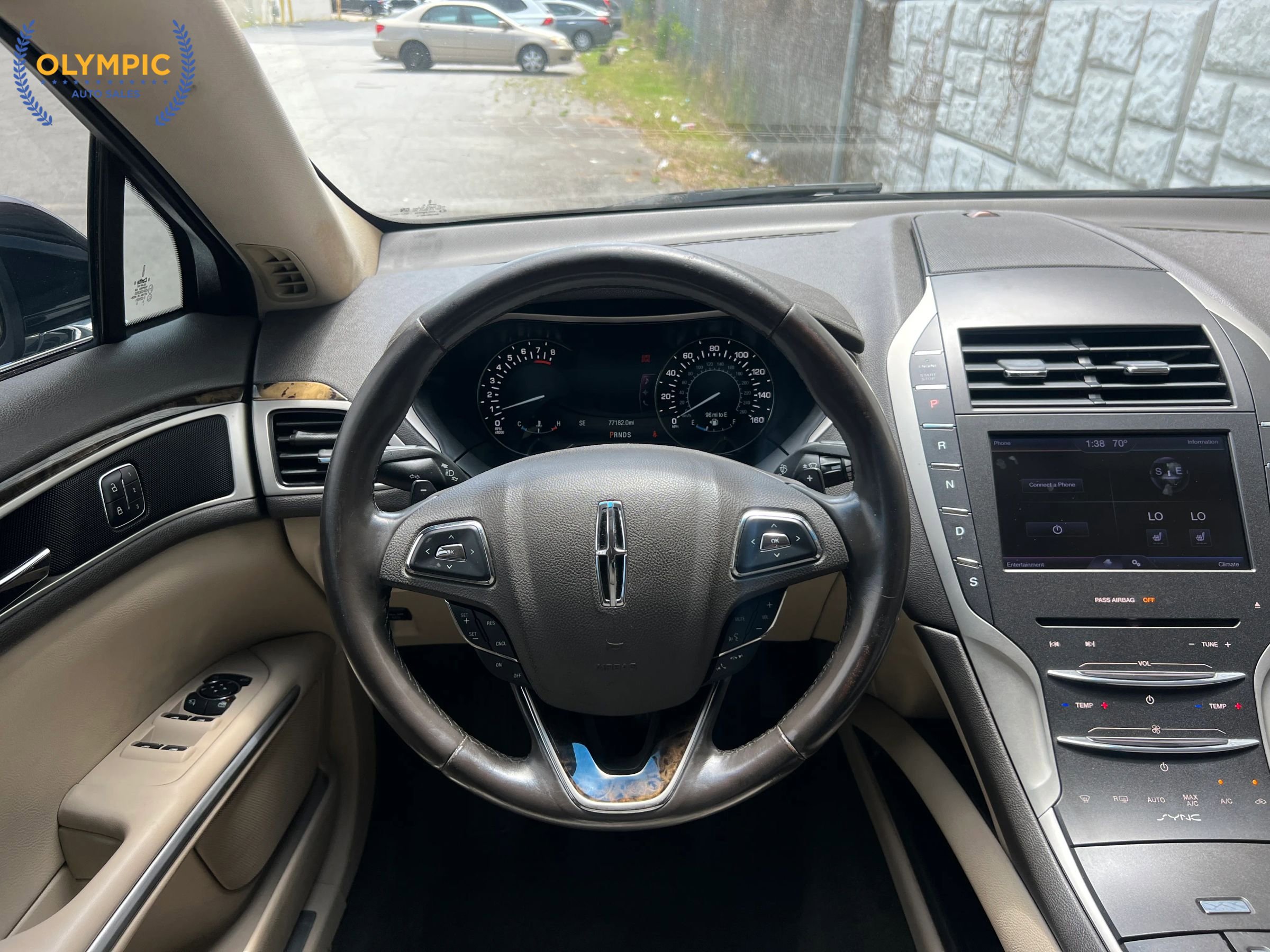 Used 2016 Lincoln MKZ w/ Equipment Group 200A Select FWD image 23