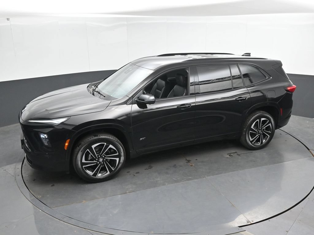 Used 2025 Buick Enclave Sport Touring AWD/4WD image 36