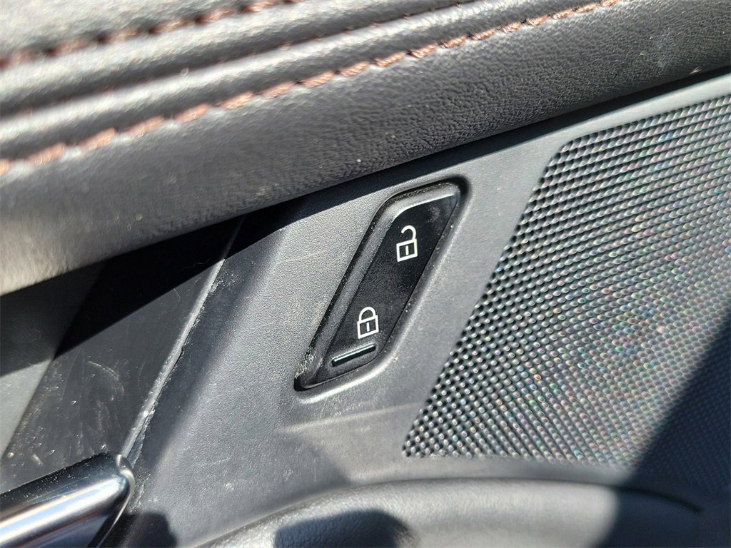 Used 2024 MAZDA MAZDA3 s image 20