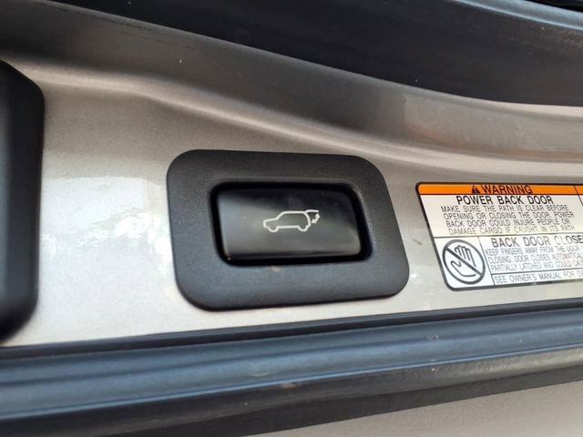 Used 2017 Lexus LX 570 4WD w/ Luxury Package image 26