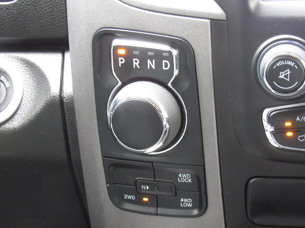 Used 2023 RAM 1500 Express w/ Wheel & Sound Group AWD/4WD image 30