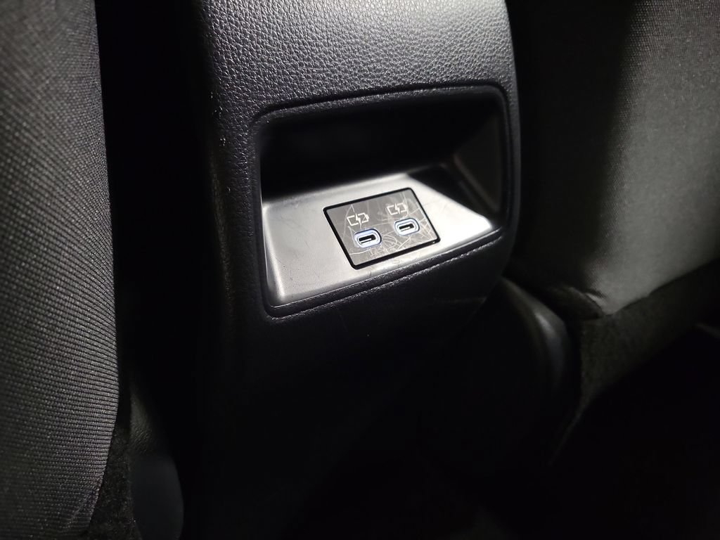 Used 2025 Toyota Corolla LE FWD image 31