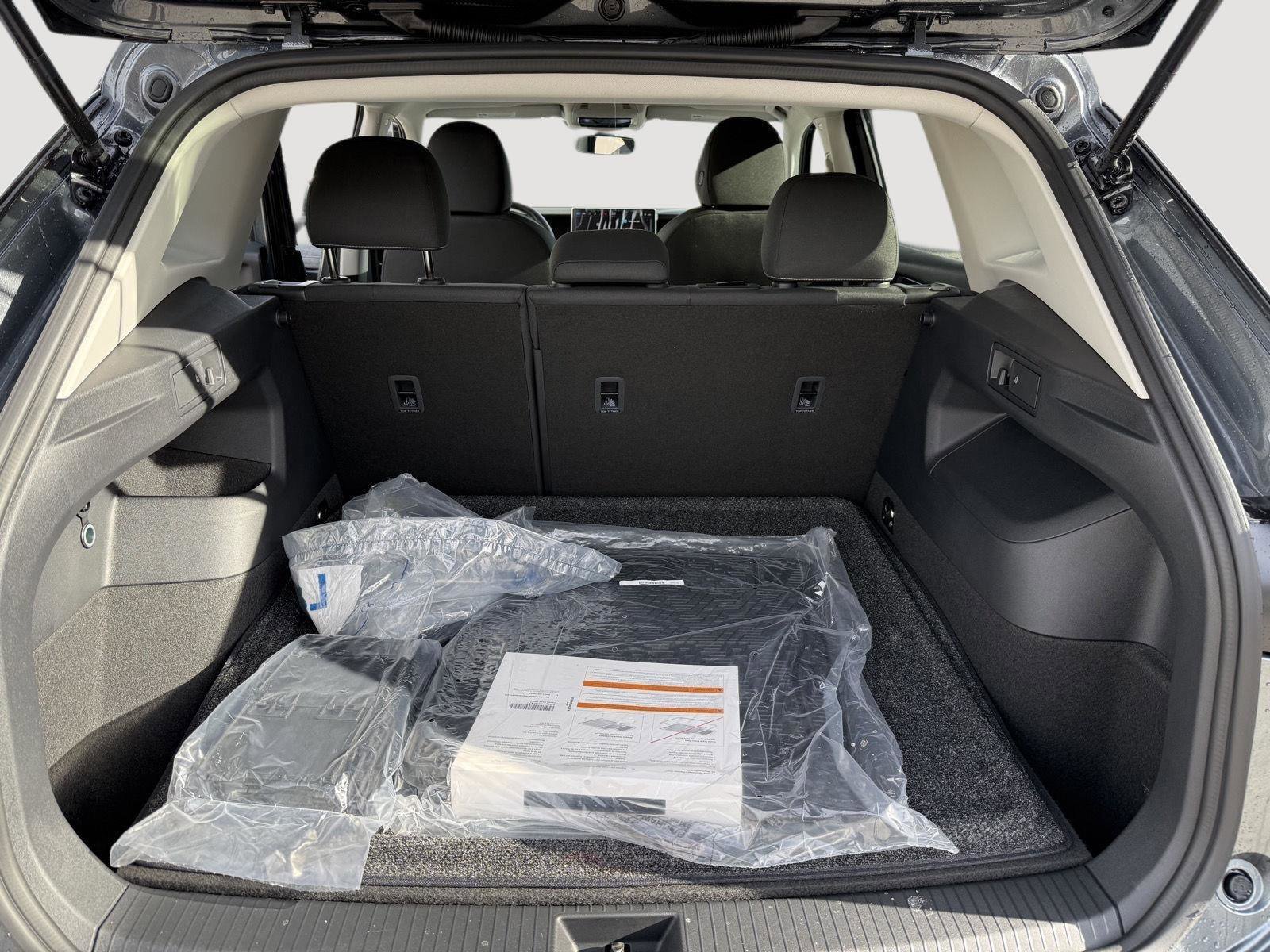 New 2026 Volkswagen Tiguan S image 11