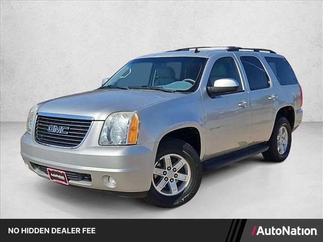 Used 2011 GMC Yukon SLT w/ SLT-2 Equipment Package AWD/4WD image 1