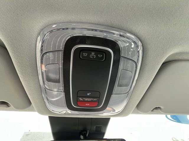 Used 2025 Hyundai Kona SEL AWD/4WD image 28