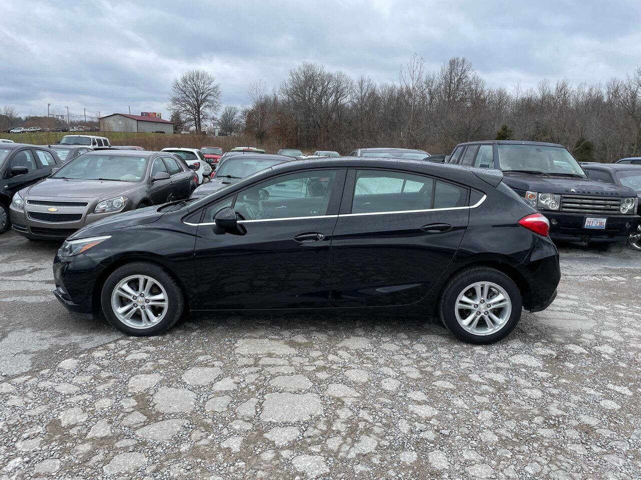 Used 2018 Chevrolet Cruze LT image 3