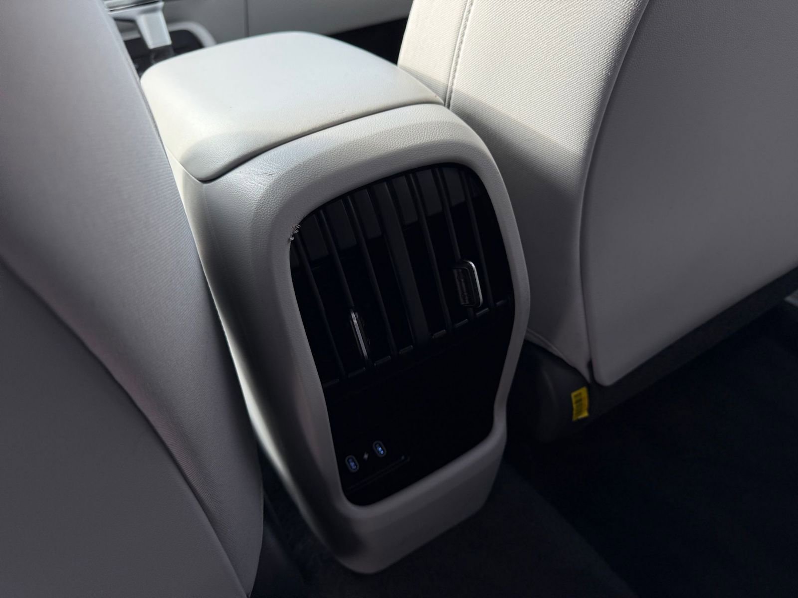 Used 2025 Hyundai Kona SEL image 22