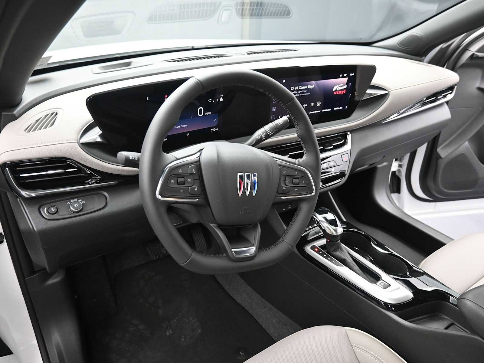 Used 2025 Buick Envista Avenir image 10