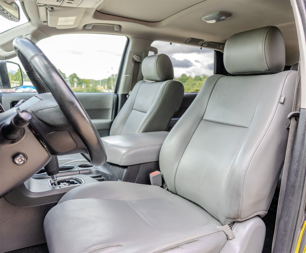 Used 2018 Toyota Sequoia Limited w/ Safety & Convenience Package RWD image 25